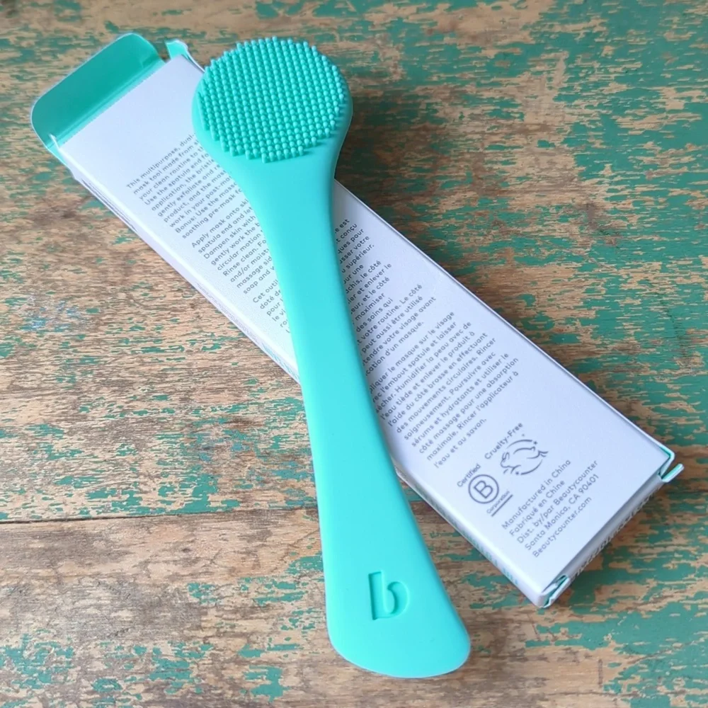 Beautycounter I BRAND NEW IN BOX Reflect Effect 3-in-1 Facial Tool - Picture 10 of 11